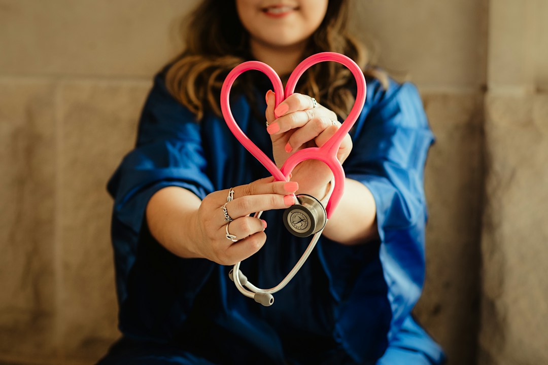 How To Find a Job as a Travel Nurse 1 img