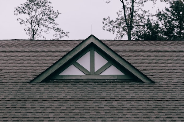 The Most Important Home Repair Jobs for Florida Homeowners 1 img