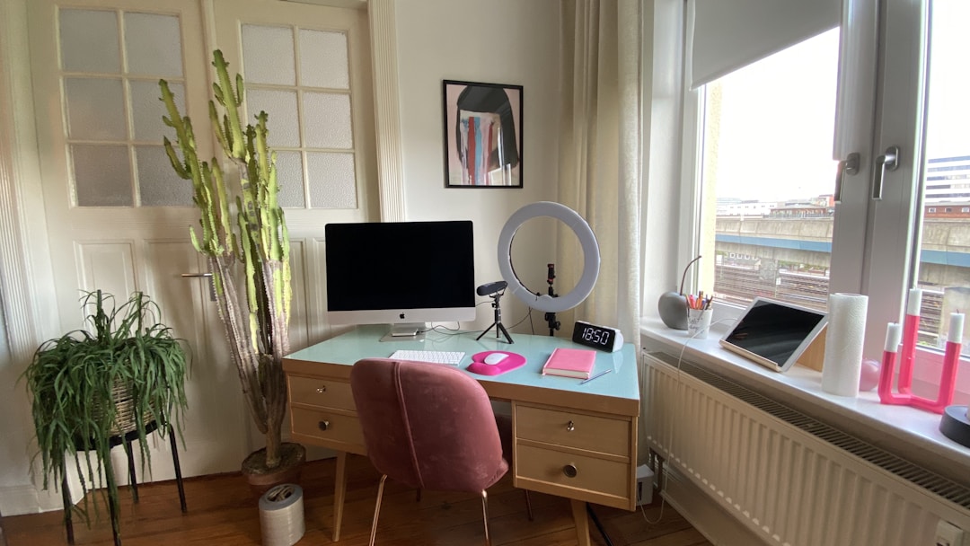 How To Bring Some Greenery to Your Office Space 2 img